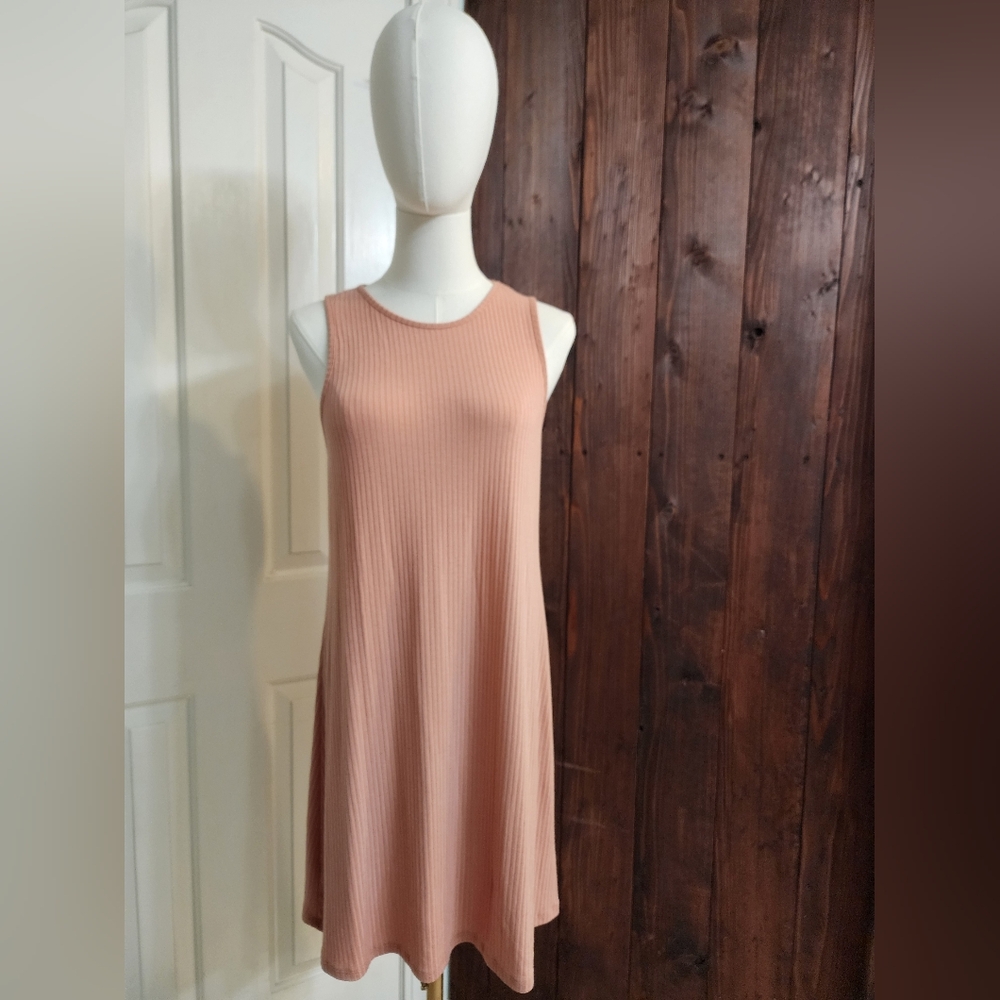 Love Tree - Sleeveless Ribbed Dress in Peach - Large